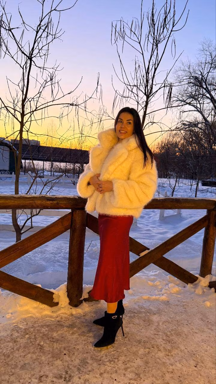 Nataliia 40 Sumy Ukraine Ready to stand by my husband as your devoted bride