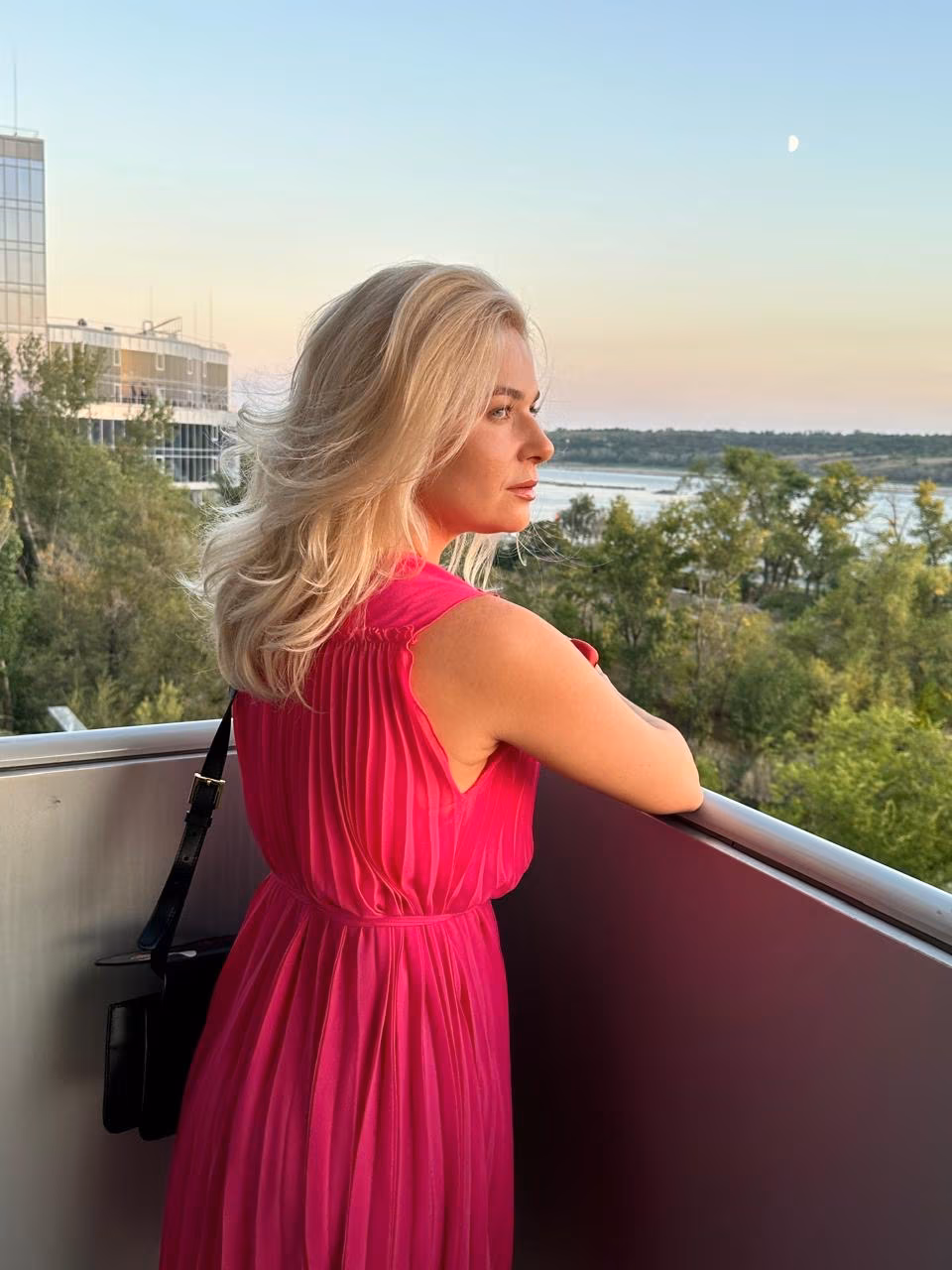Marina 42 Kiev Ukraine Searching for my fairy tale prince to make me a bride