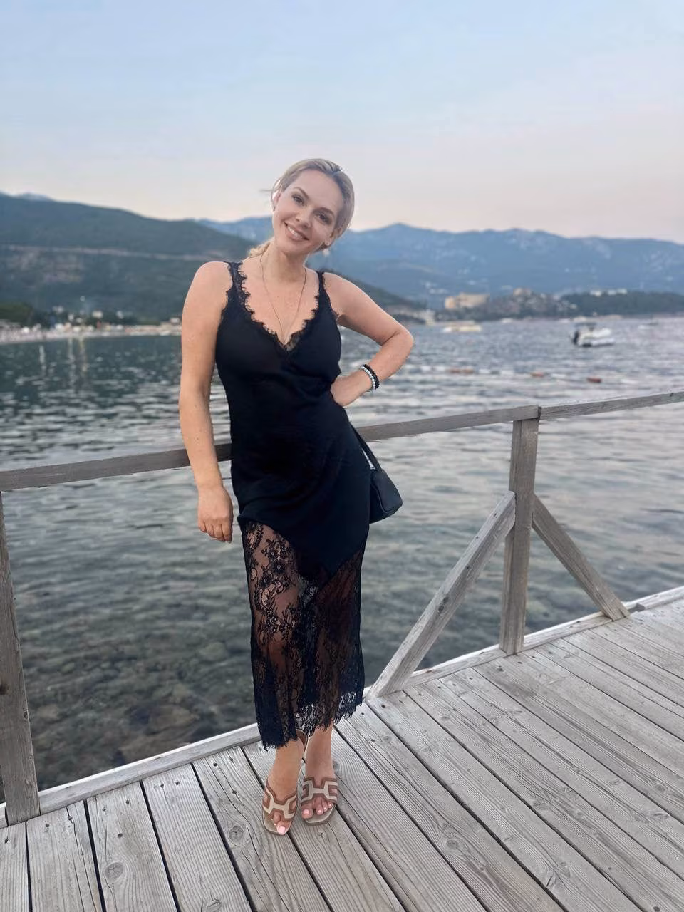 Tatiana 43 Berlin Germany Seeking a kind and truthful man to be his bride